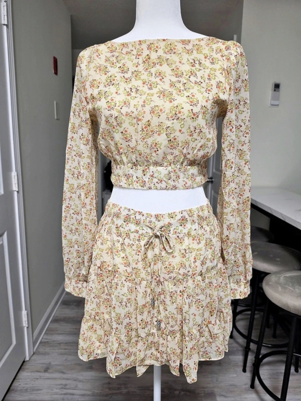 Floral Two-Piece Skirt Set in Cream